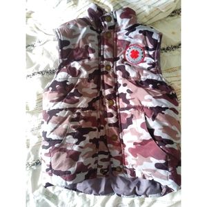 Lucky Brand Boys Purple and Grey Camo Puffer Vest 3T